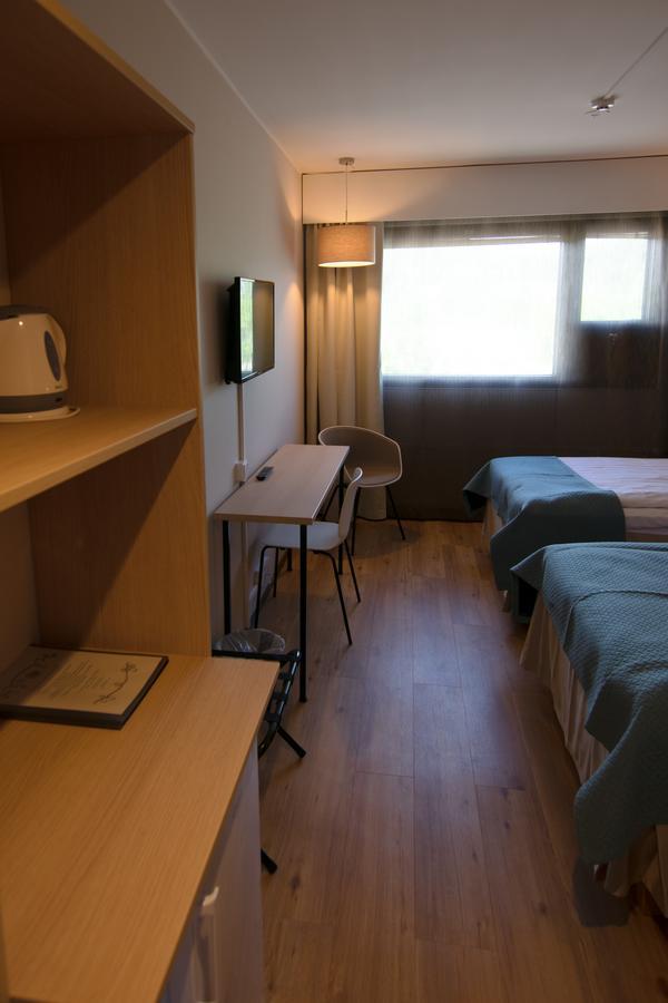 Hotel Kivitasku Kaarina Bagian luar foto